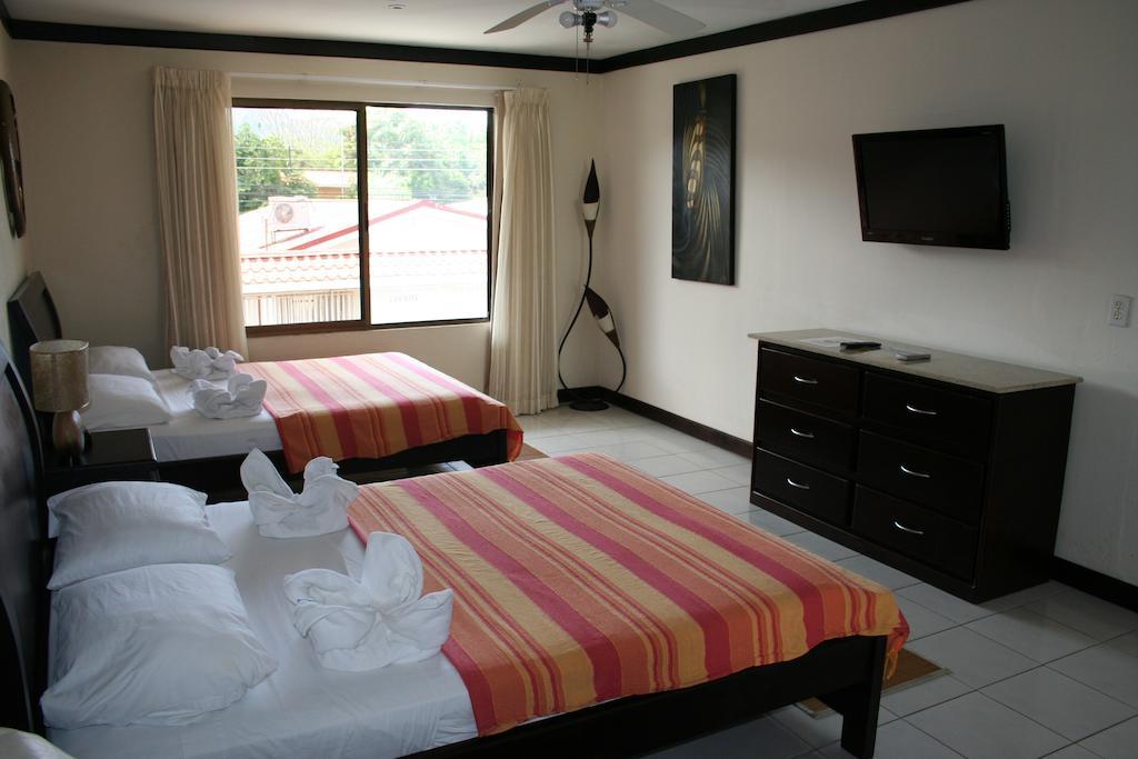 Tuanis Aparthotel Jacó Pokoj fotografie