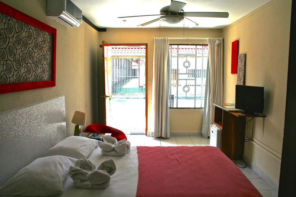 Tuanis Aparthotel Jacó Exteriér fotografie